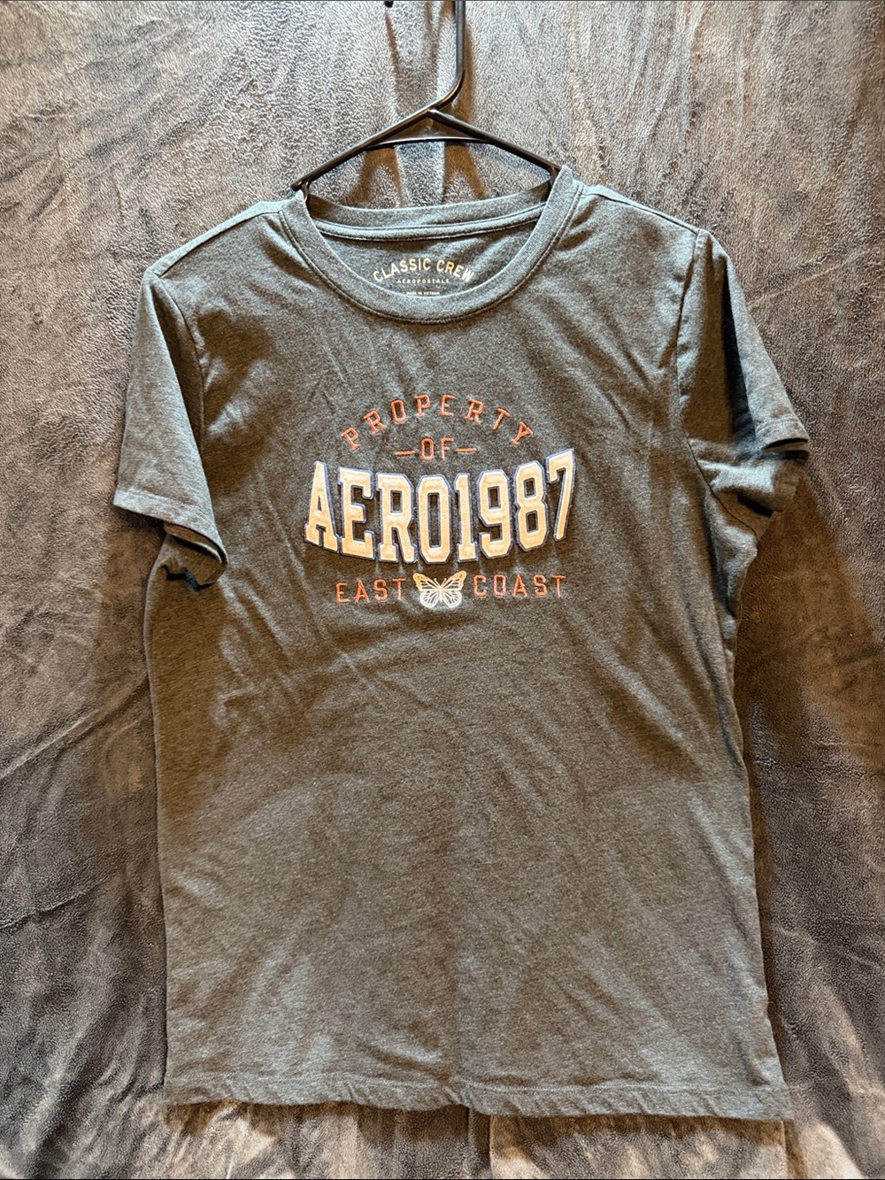 Aeropostale Charcoal Gray AERO1987 Graphic Short Sleeve Tee